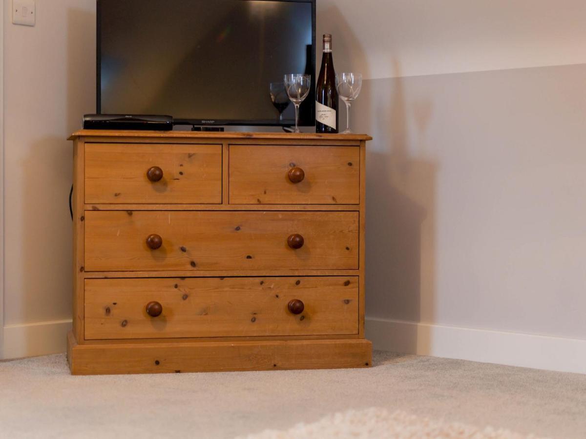 Pass The Keys Superb Space In The Idyllic Village Of Loppington Shrewsbury Bagian luar foto