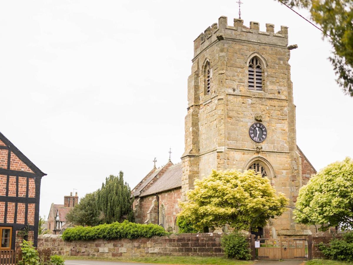Pass The Keys Superb Space In The Idyllic Village Of Loppington Shrewsbury Bagian luar foto