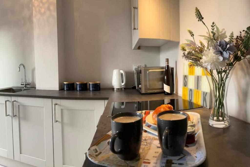 Pass The Keys Superb Space In The Idyllic Village Of Loppington Shrewsbury Bagian luar foto